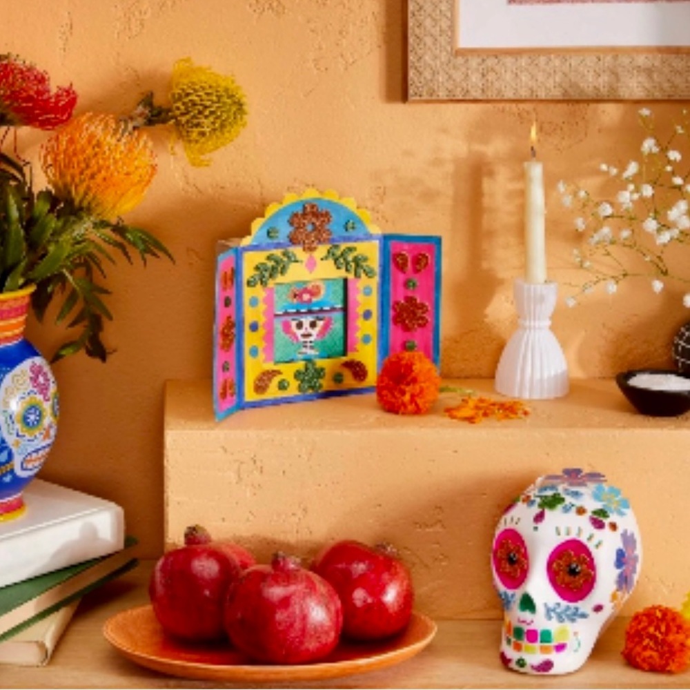 New Target Paint Your Own Shadowbox Kit Dia De Meutros Collection Halloween ‘22 - Picture 2 of 7